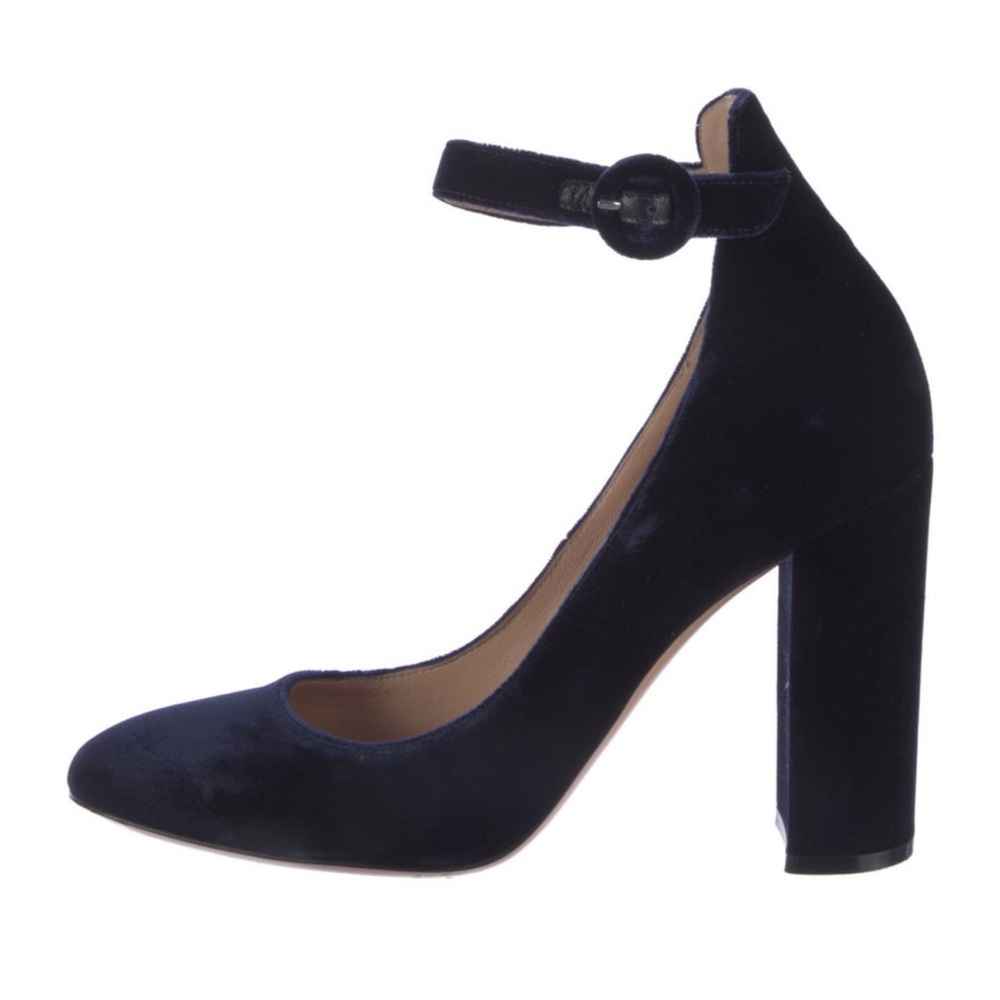 Gianvito Rossi Navy Velvet Heels